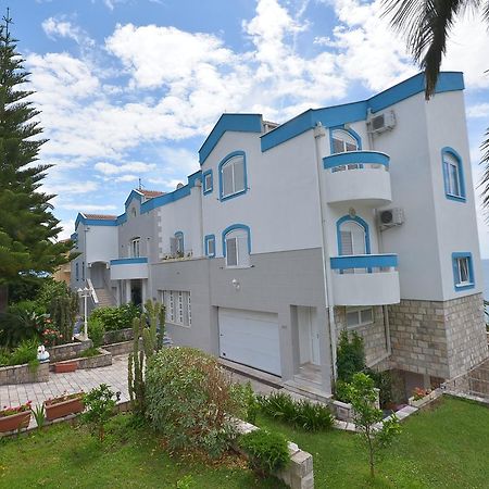 Hotel Vila Margot แฮร์เซ็ก-โนวี ภายนอก รูปภาพ