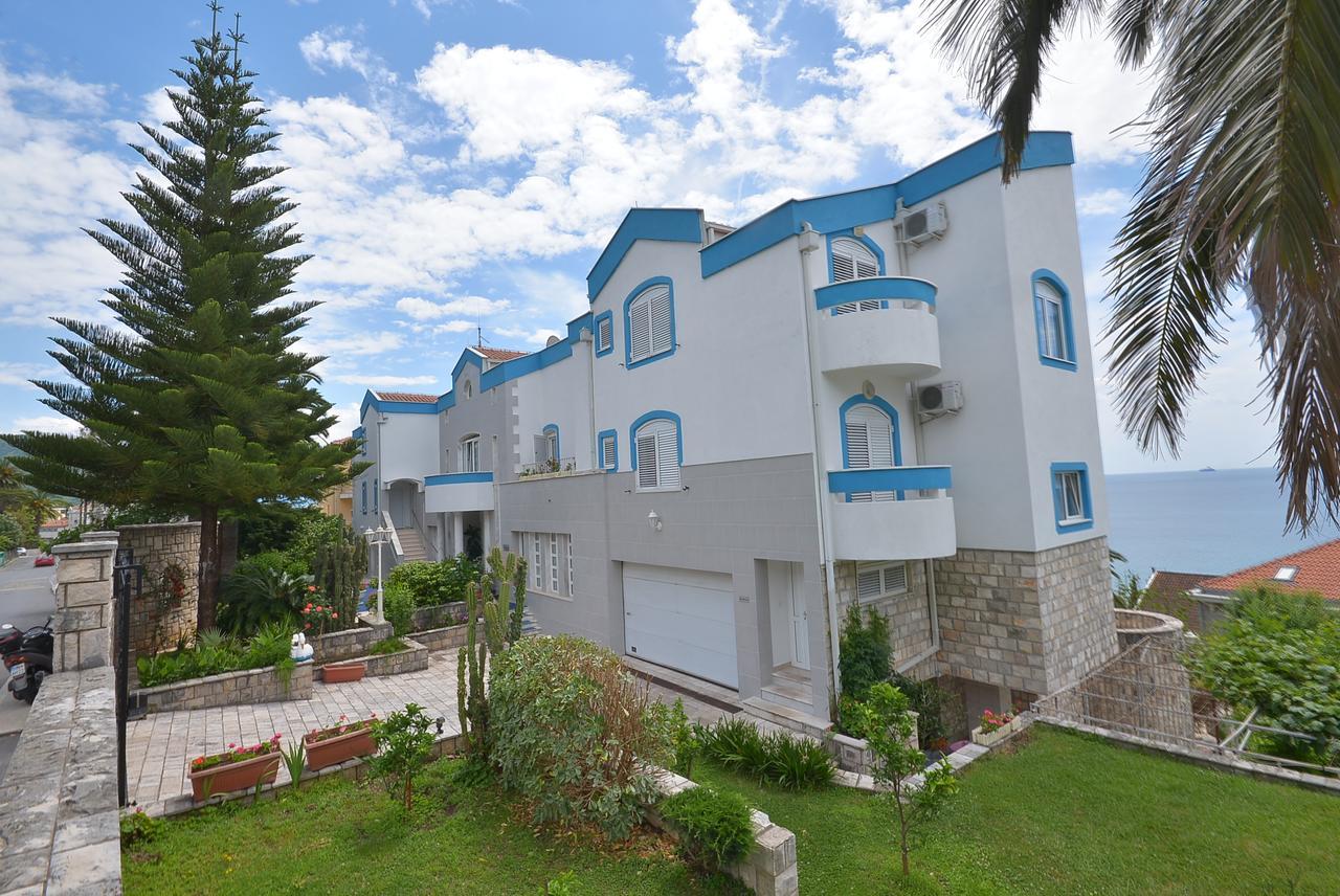 Hotel Vila Margot แฮร์เซ็ก-โนวี ภายนอก รูปภาพ